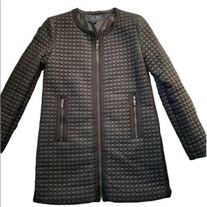 ❤️❤️Armani Jeans black quilted coat with detachable collar size S❤️❤️